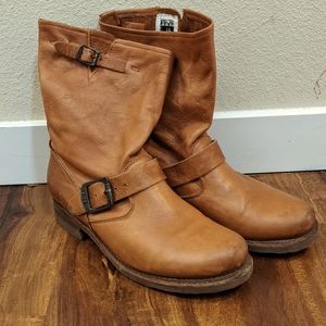 Frye Veronica Boots